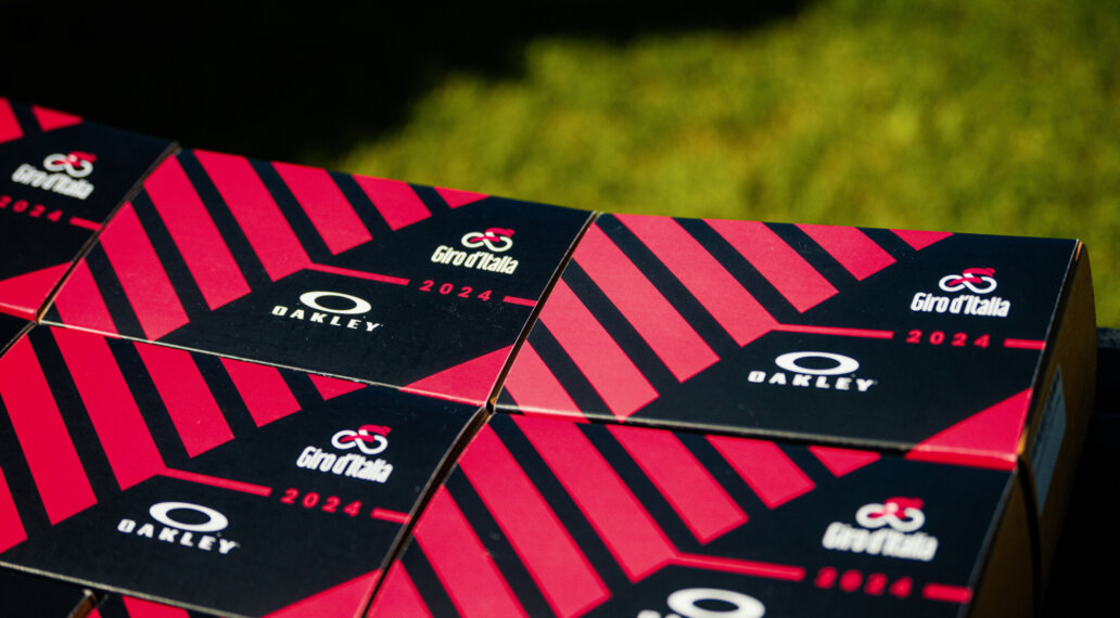 Participate in the Fan Peloton lottery