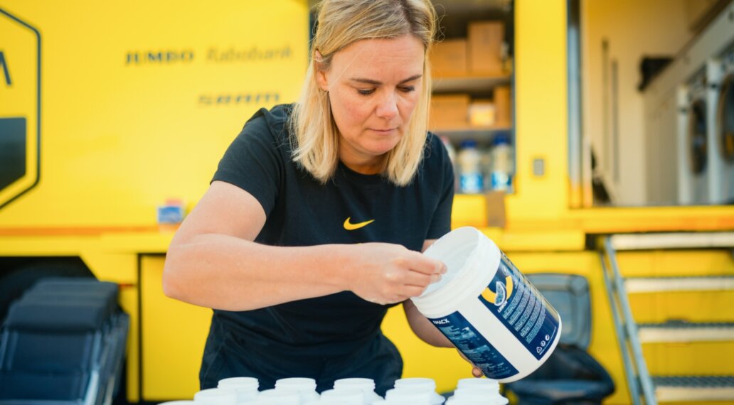 Is the rest day really a rest day? Not for everyone at Team Visma | Lease a Bike