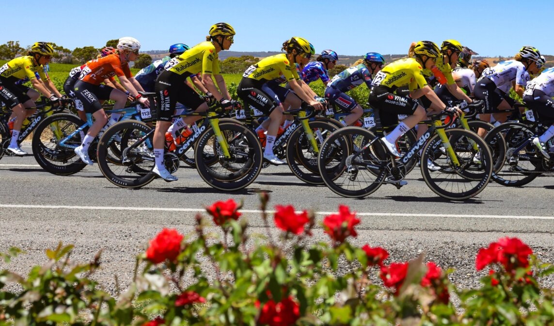 Van Dam impresses on debut with fifth place in Tour Down Under opening stage