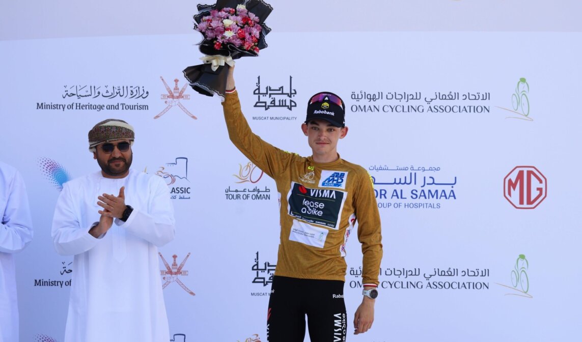 Team Visma | Lease a Bike besluit Tour of Oman met gouden trui voor Goszczurny
