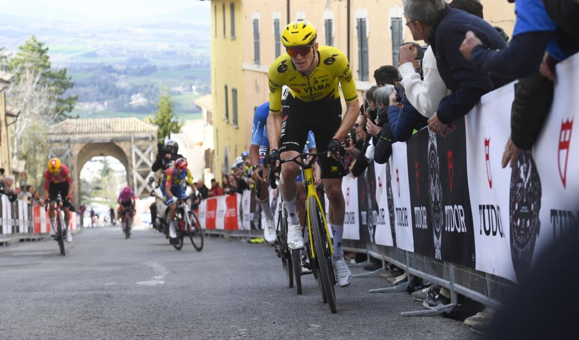 Derde plaats voor Jorgenson in loodzware zesde etappe Tirreno-Adriatico