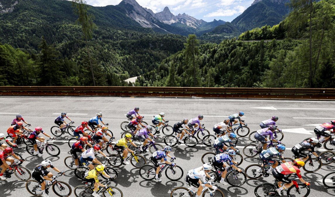 Liveblog Giro d’Italia Women: the race is heating up in the finale