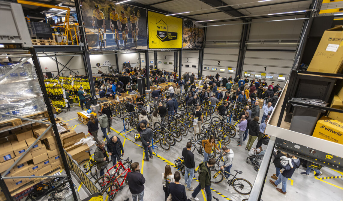 Visit the Team Visma | Lease a Bike Sales Days