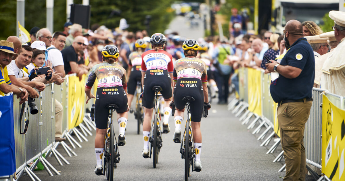 【貴重】【美品】JACKET XS 女性用 JUMBO VISMA Tour-de-France-Femmes-11.jpg?