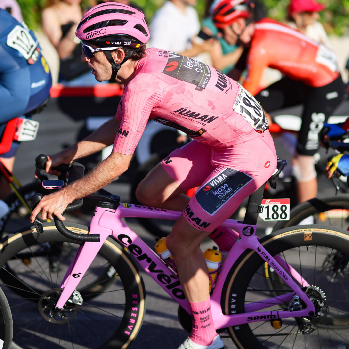 Pink jersey Giro d'Italia - Team Visma | Lease a Bike