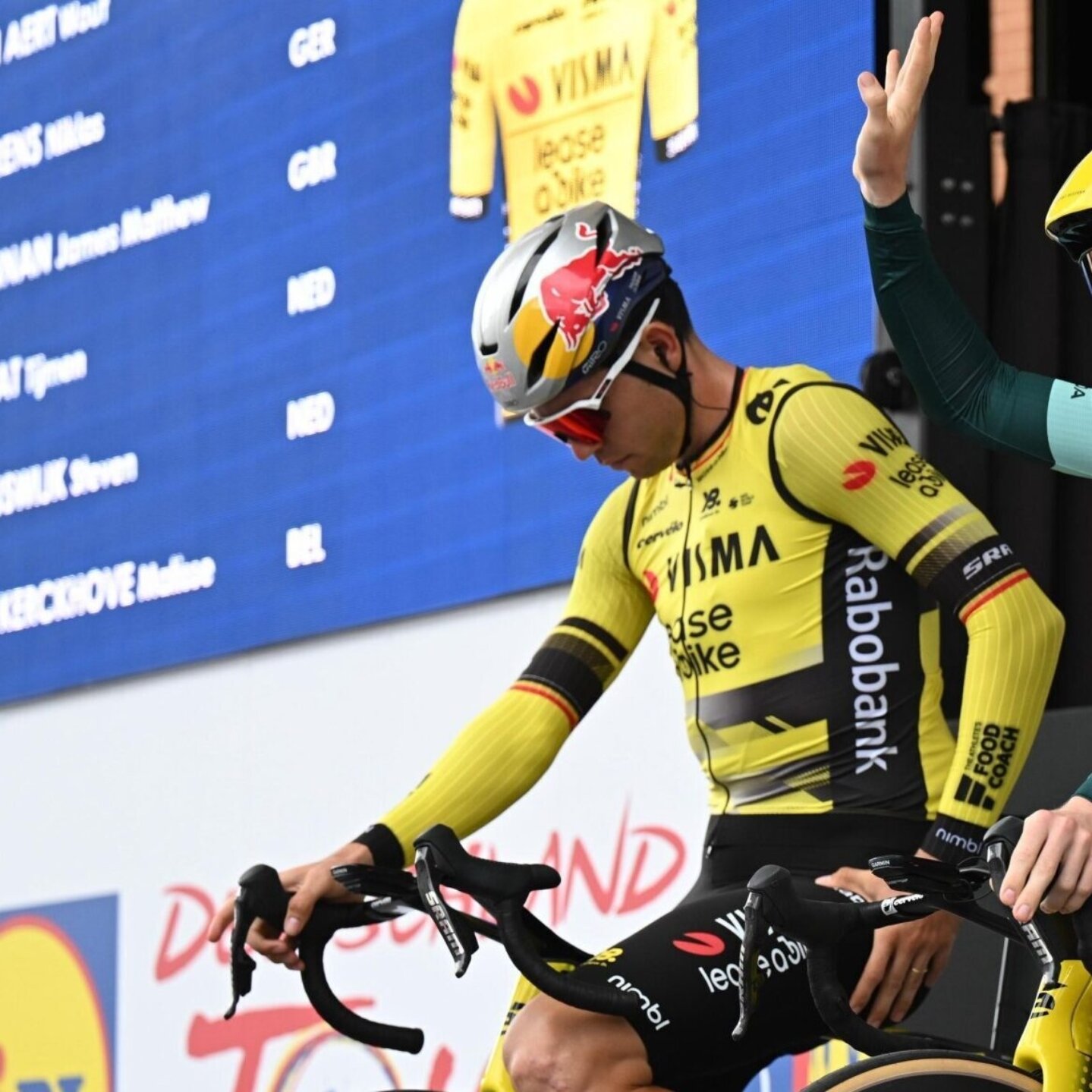 Wind body 2025 - Team Visma | Lease a Bike