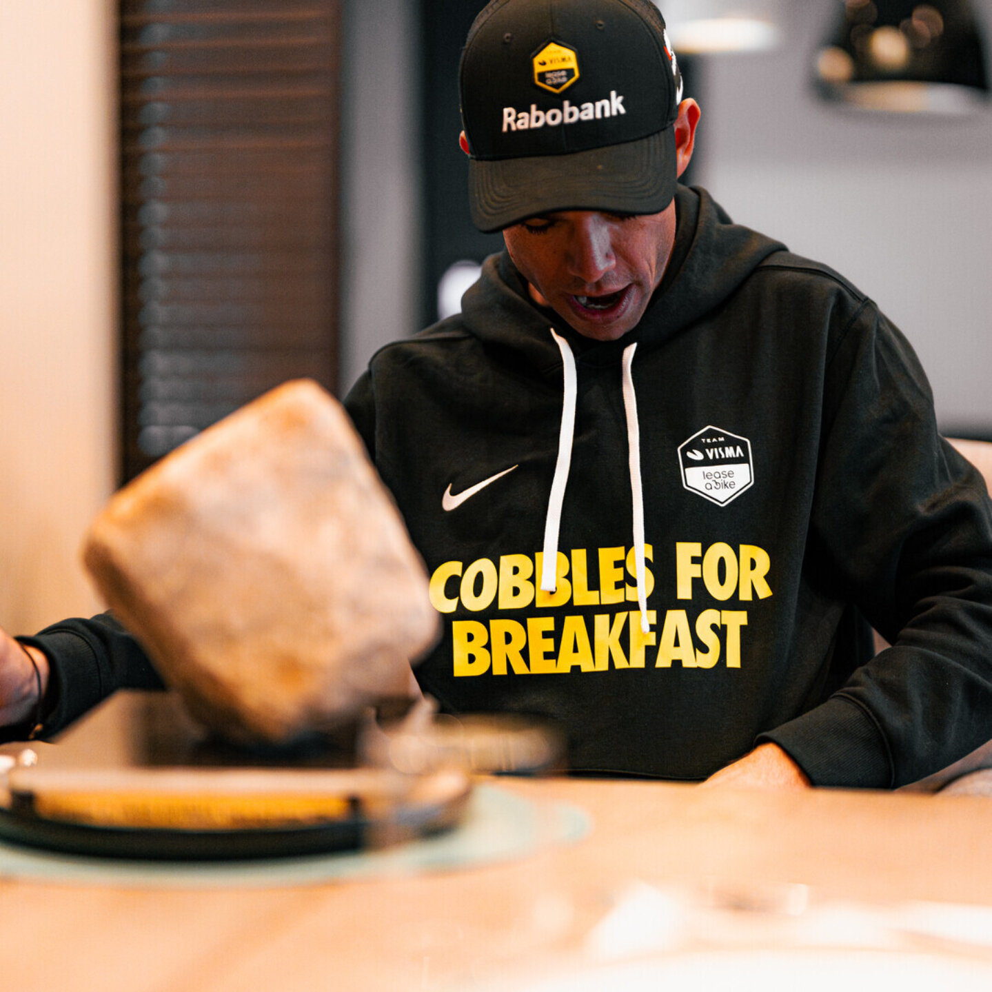 Nike hoodie kids - Cobbles for breakfast