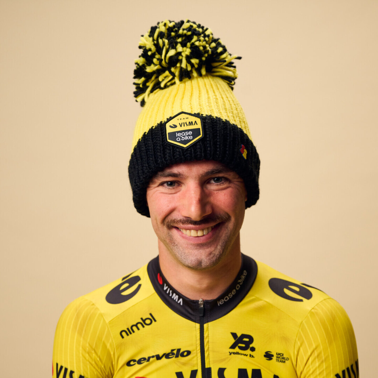 Big Bobble Hat- yellow with black brim - Team Visma | Lease a Bike