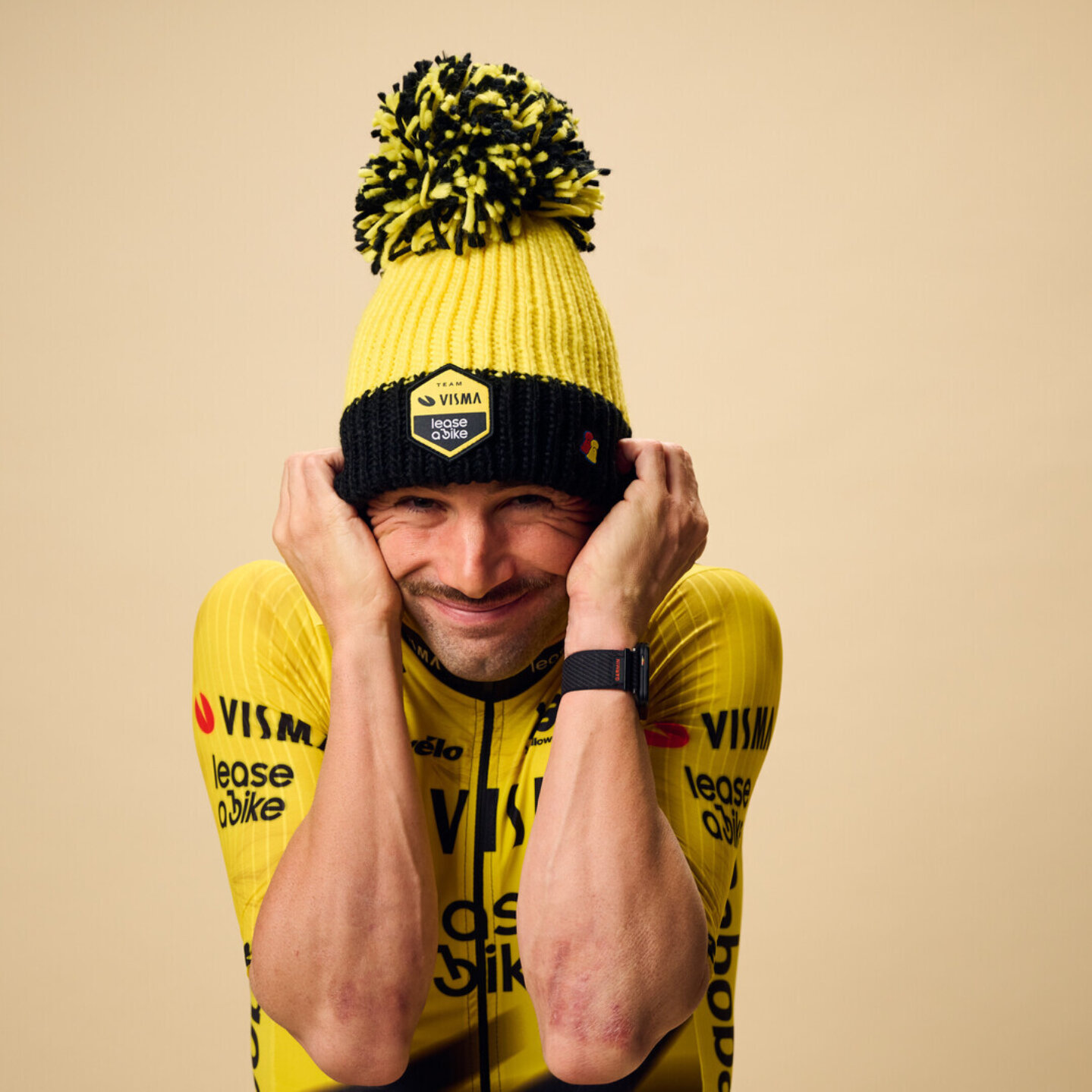 Big Bobble Hat- yellow with black brim - Team Visma | Lease a Bike