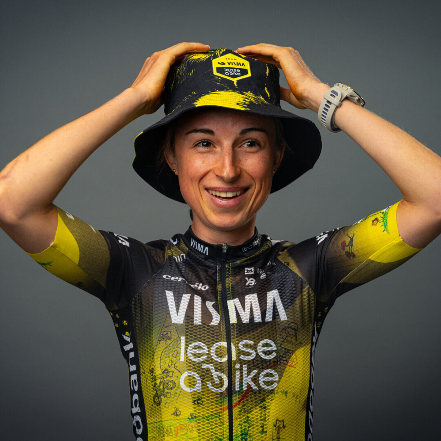 Buckethat - Team Visma | Lease a Bike