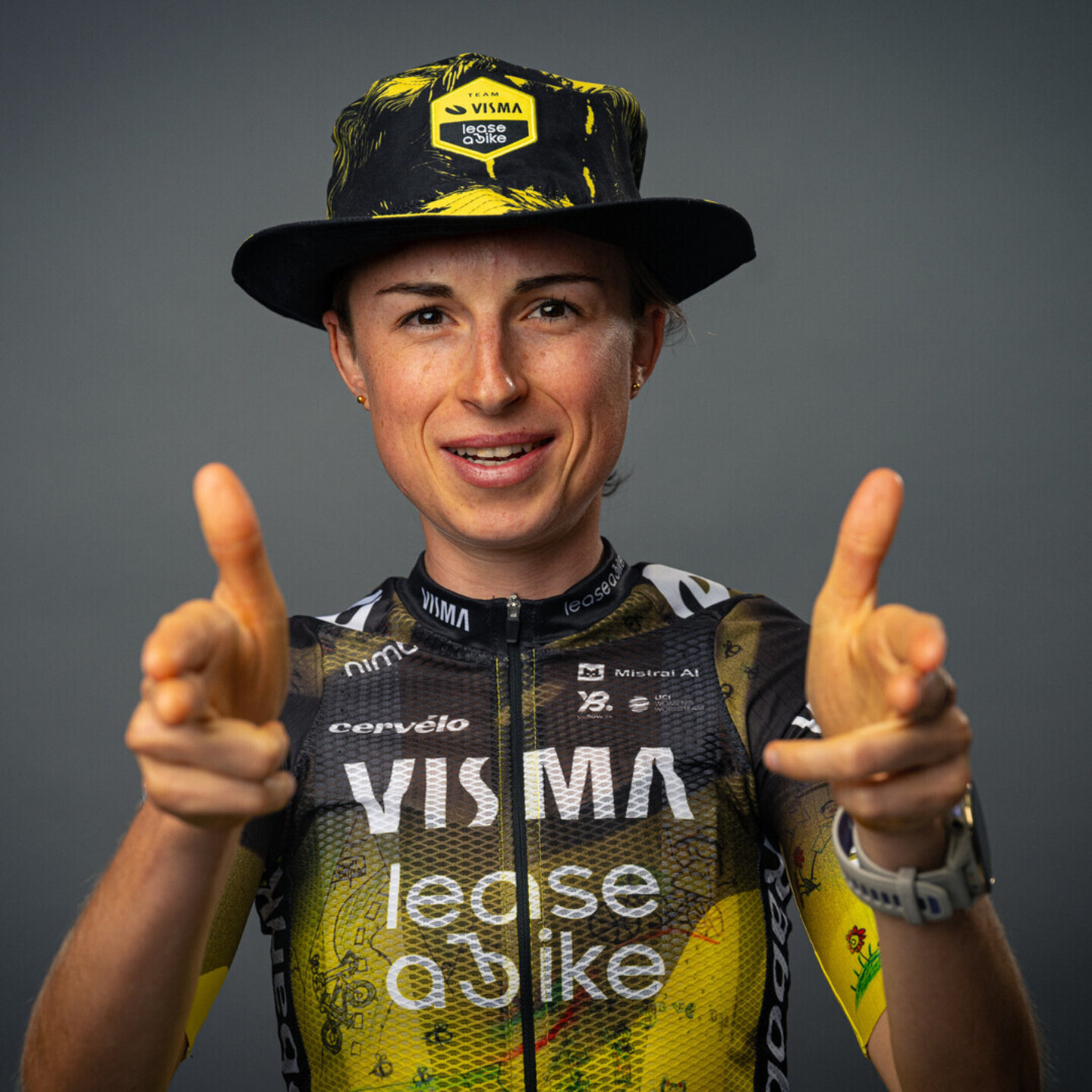 Buckethat - Team Visma | Lease a Bike