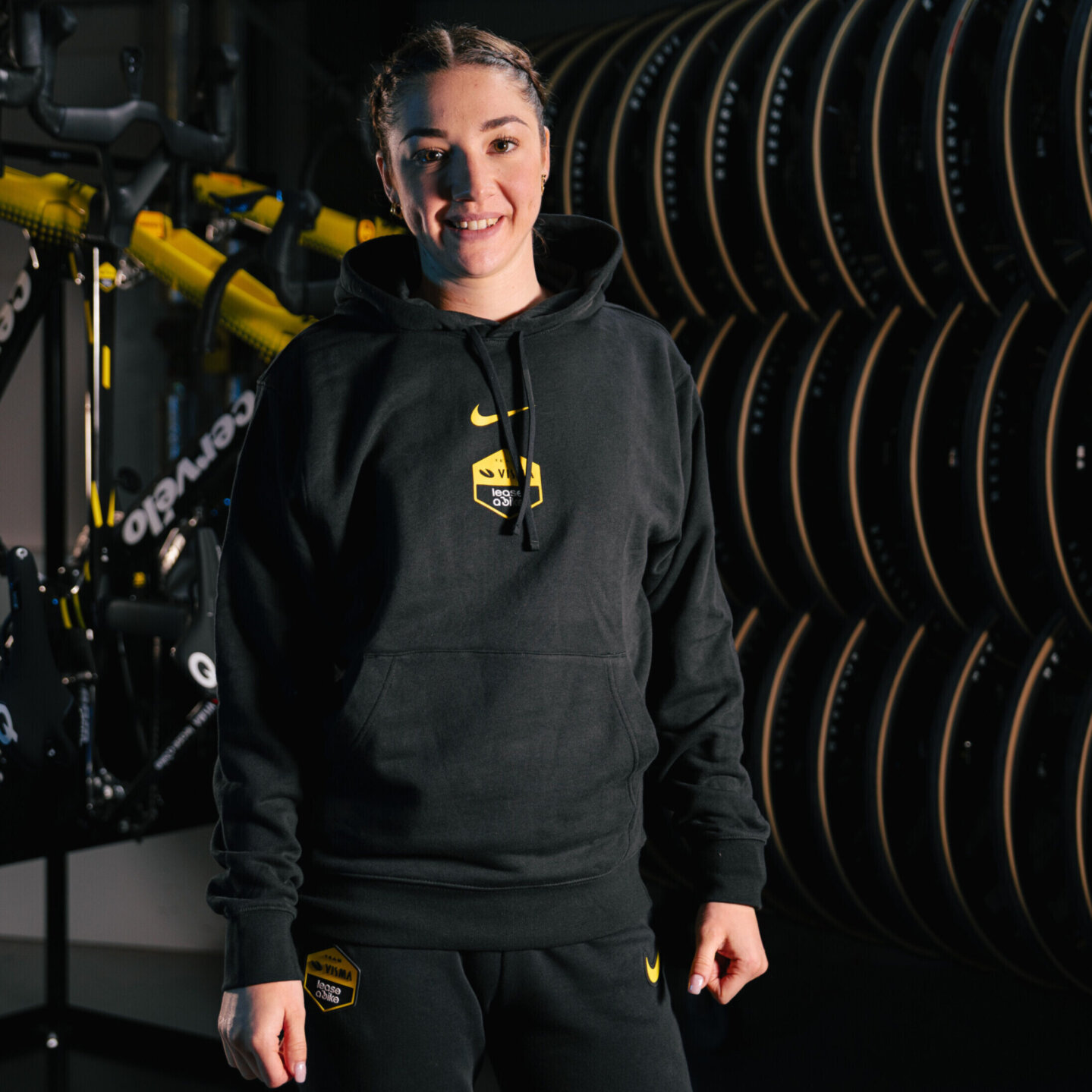 Nike hoodie women - Team Visma | Lease a bike