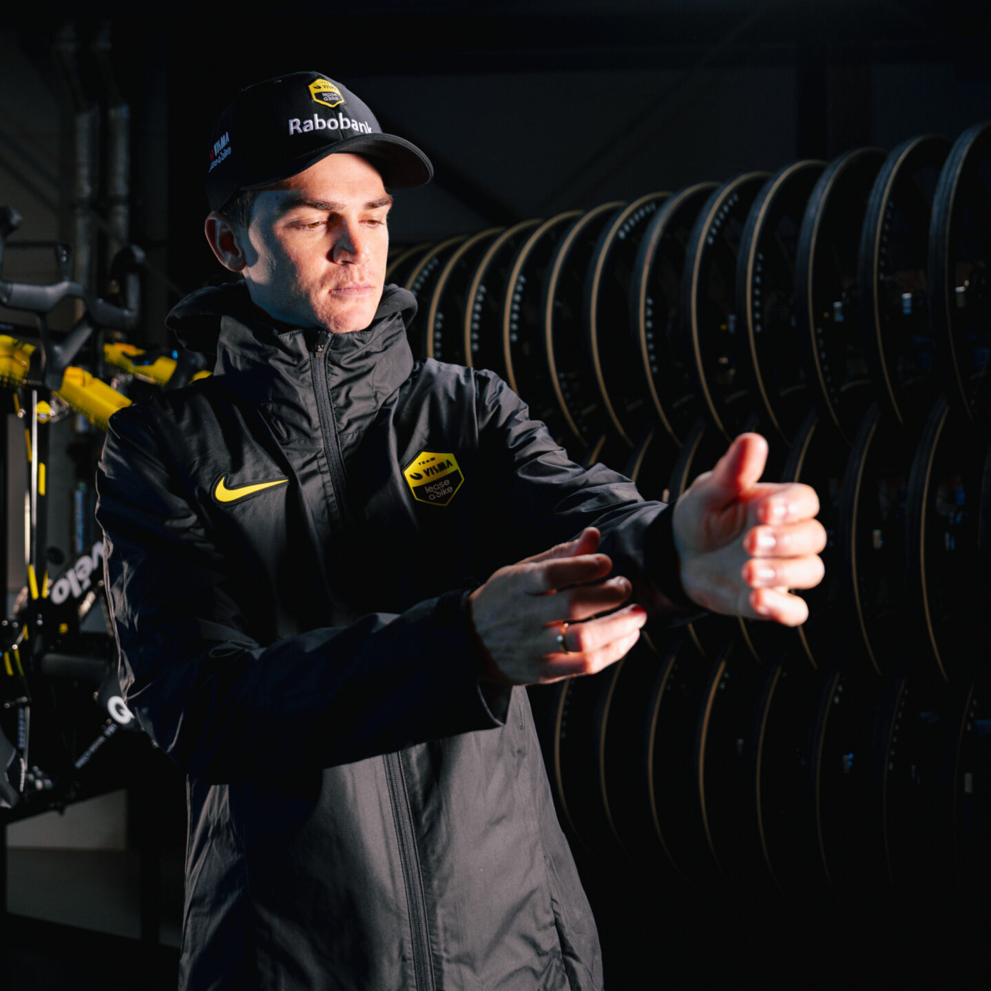 Nike regenjas mannen - Team Visma | Lease a Bike