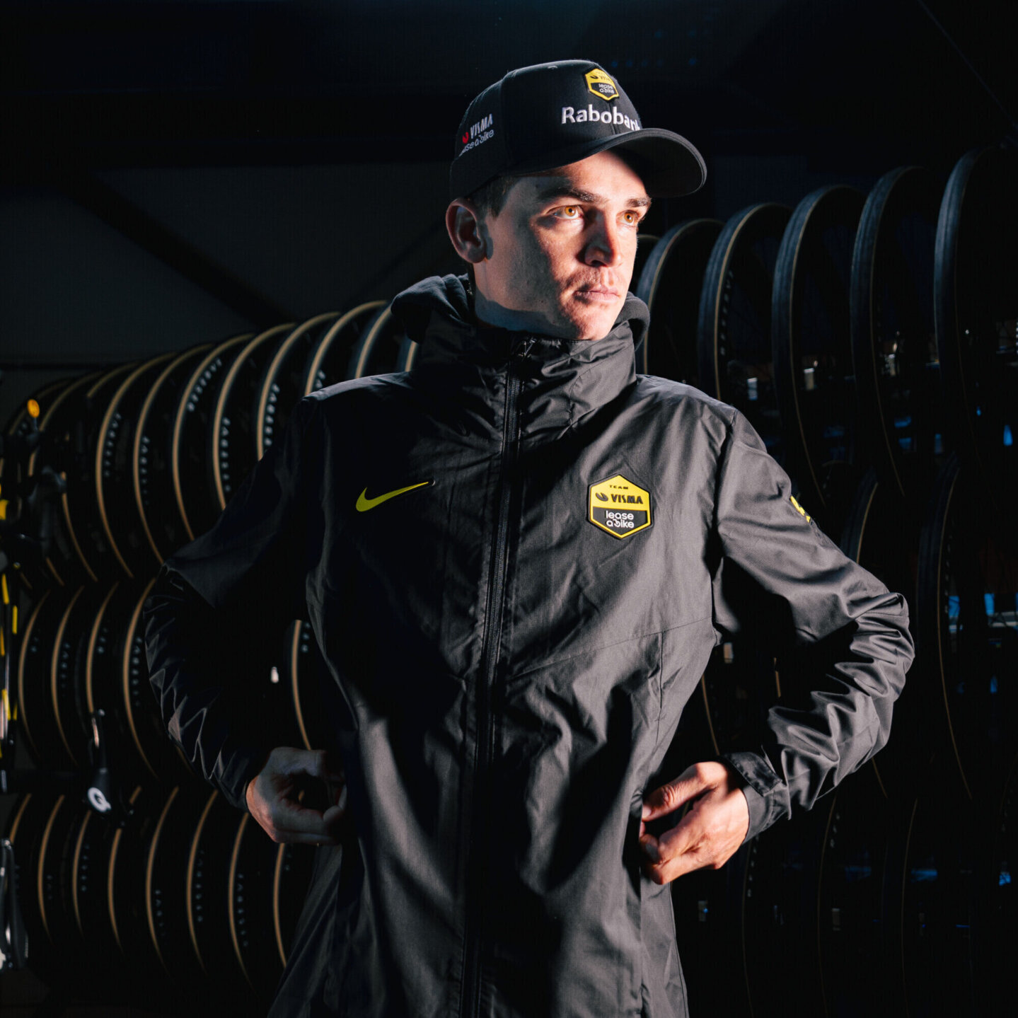 black nike rain jacket mens