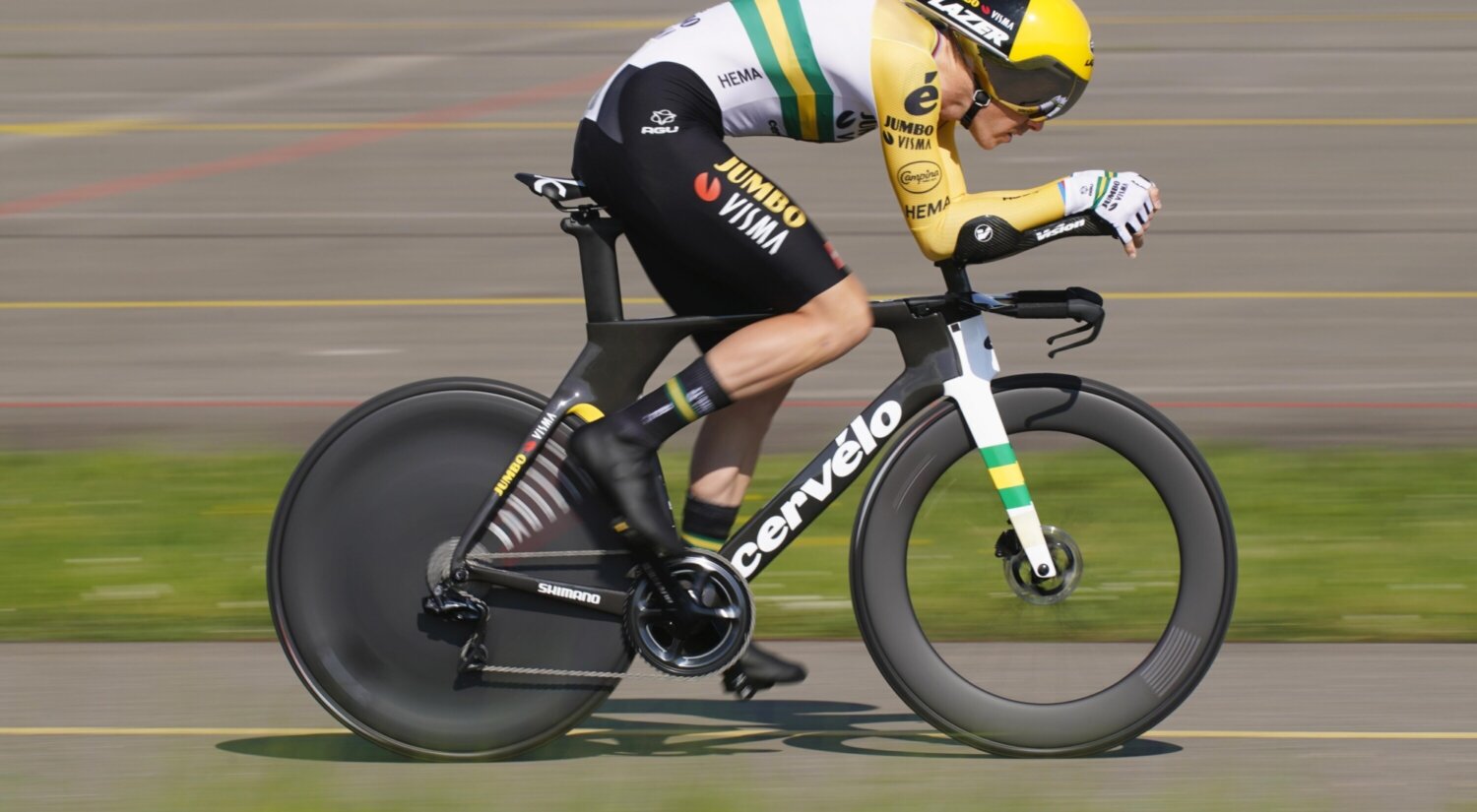 			© Rohan Dennis was second in the prologue of Tour de Romandie.
	