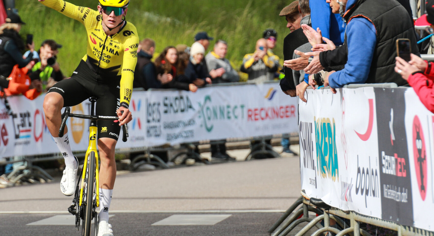 Young talent Matisse Van Kerckhove wins queen stage at Flèche du Sud	