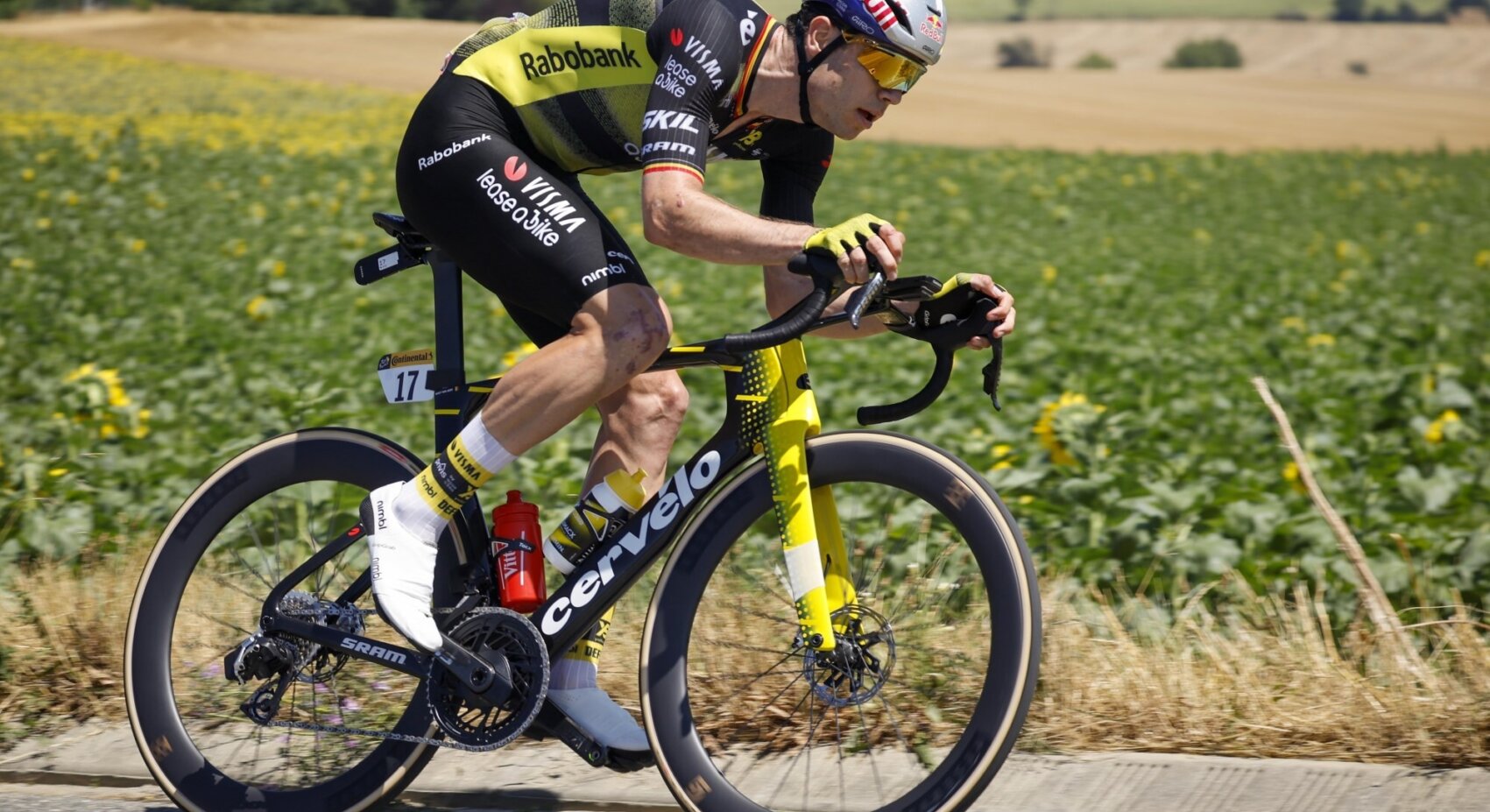 Van Aert falls just short in entertaining stage eleven of the Tour	