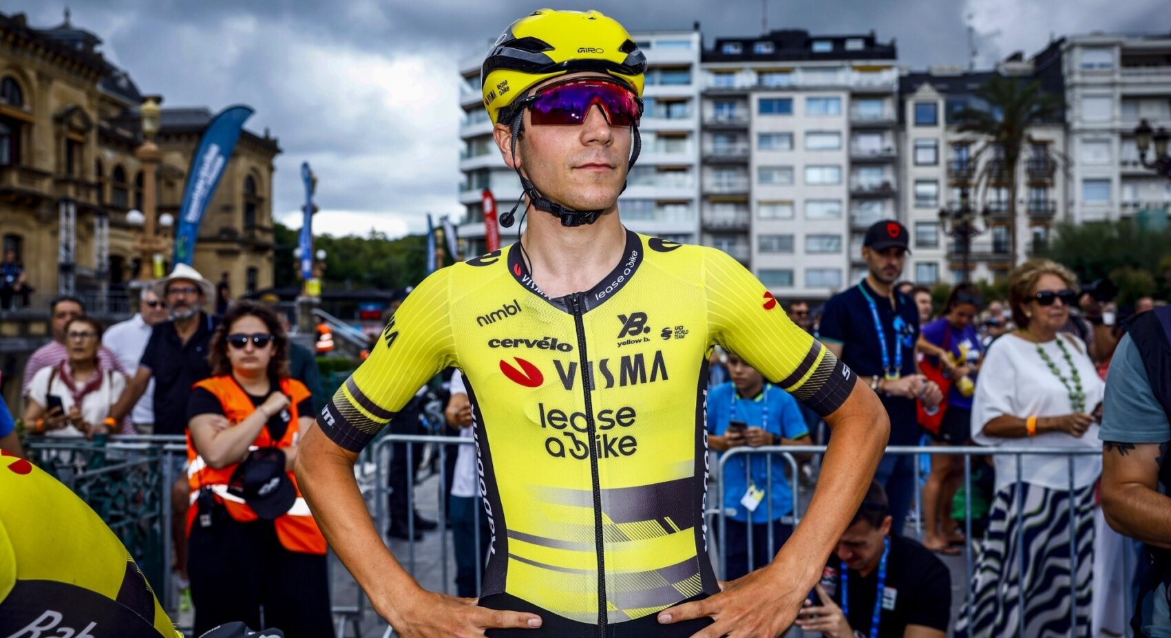 Liveblog: Uijtdebroeks klimt naar tweede plaats in tweede etappe van de Tour de l'Ain	