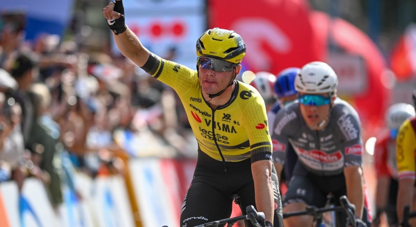 Kooij sprints to victory in opening stage of Tour de Pologne	