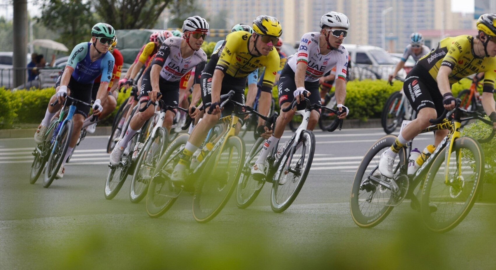 Team Visma | Lease a Bike stays out of Tour of Guangxi sprint battle	