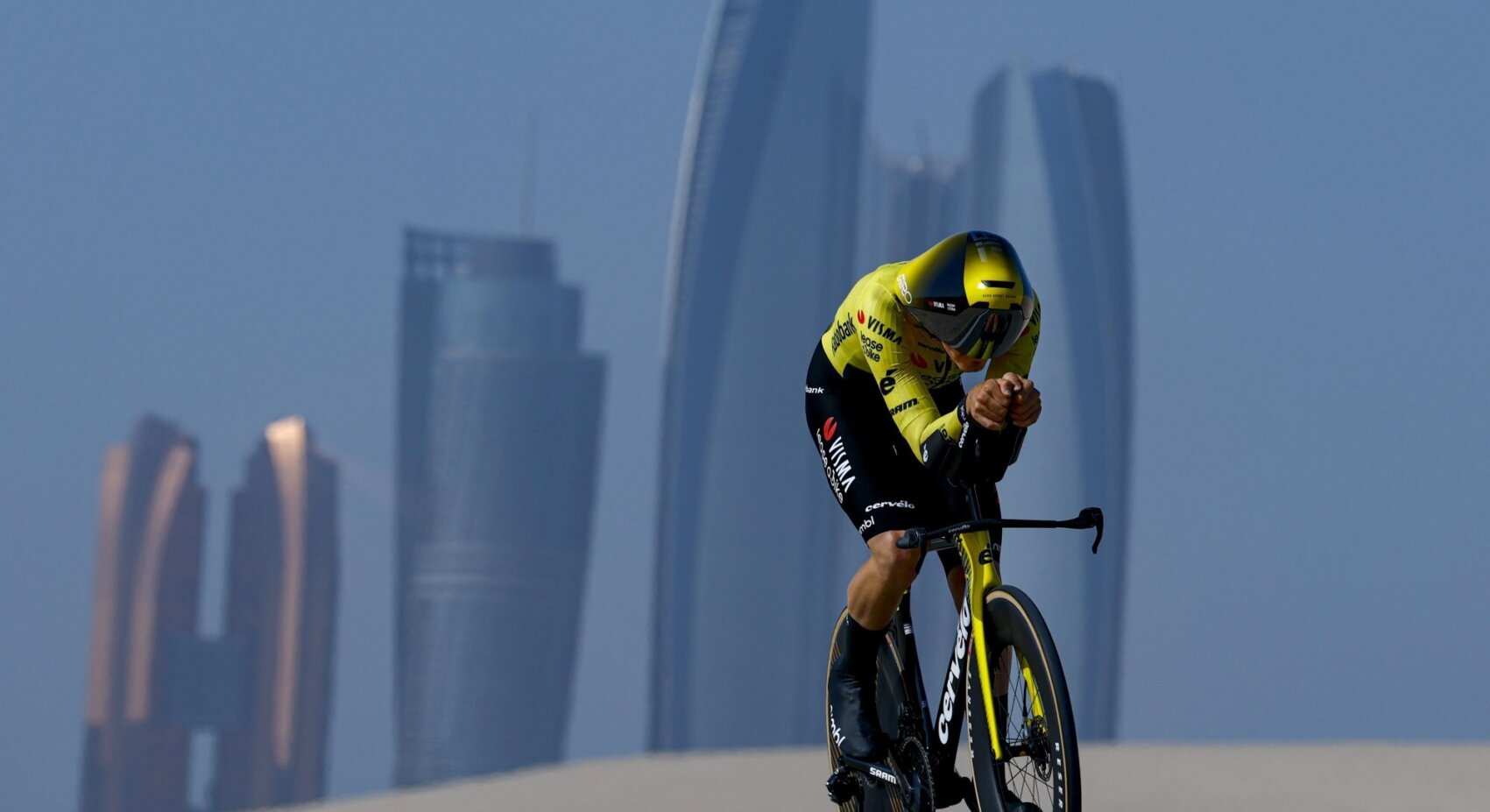 Team Visma | Lease a Bike richt de blik op vervolg UAE Tour na razendsnelle tijdrit	