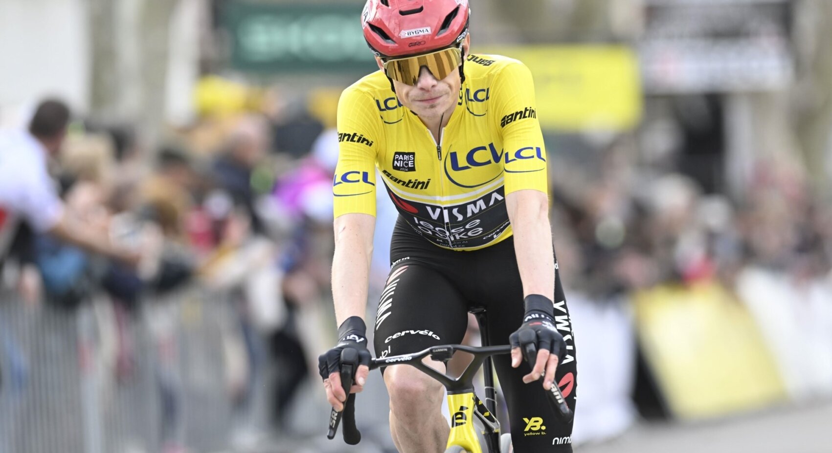 Vingegaard komt niet in de problemen en behoudt leiderstrui in Parijs-Nice	