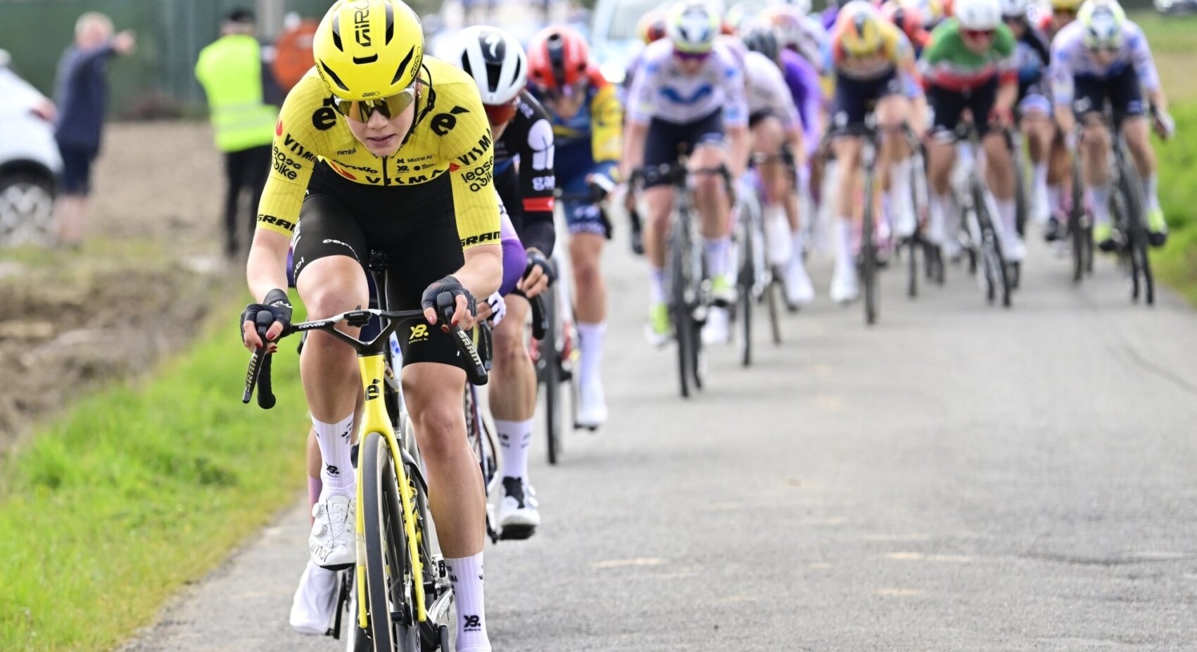 Liveblog Dwars door Vlaanderen Women: Nooijen takes third place after strong finish	