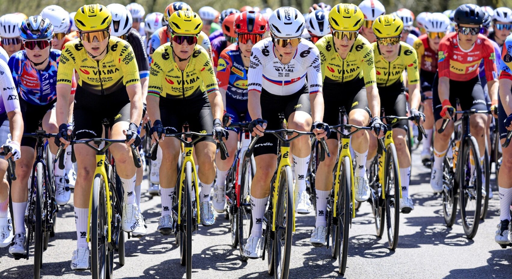 Liveblog Liège-Bastogne-Liège Femmes: Team Visma | Lease a Bike not able to contest for victory	