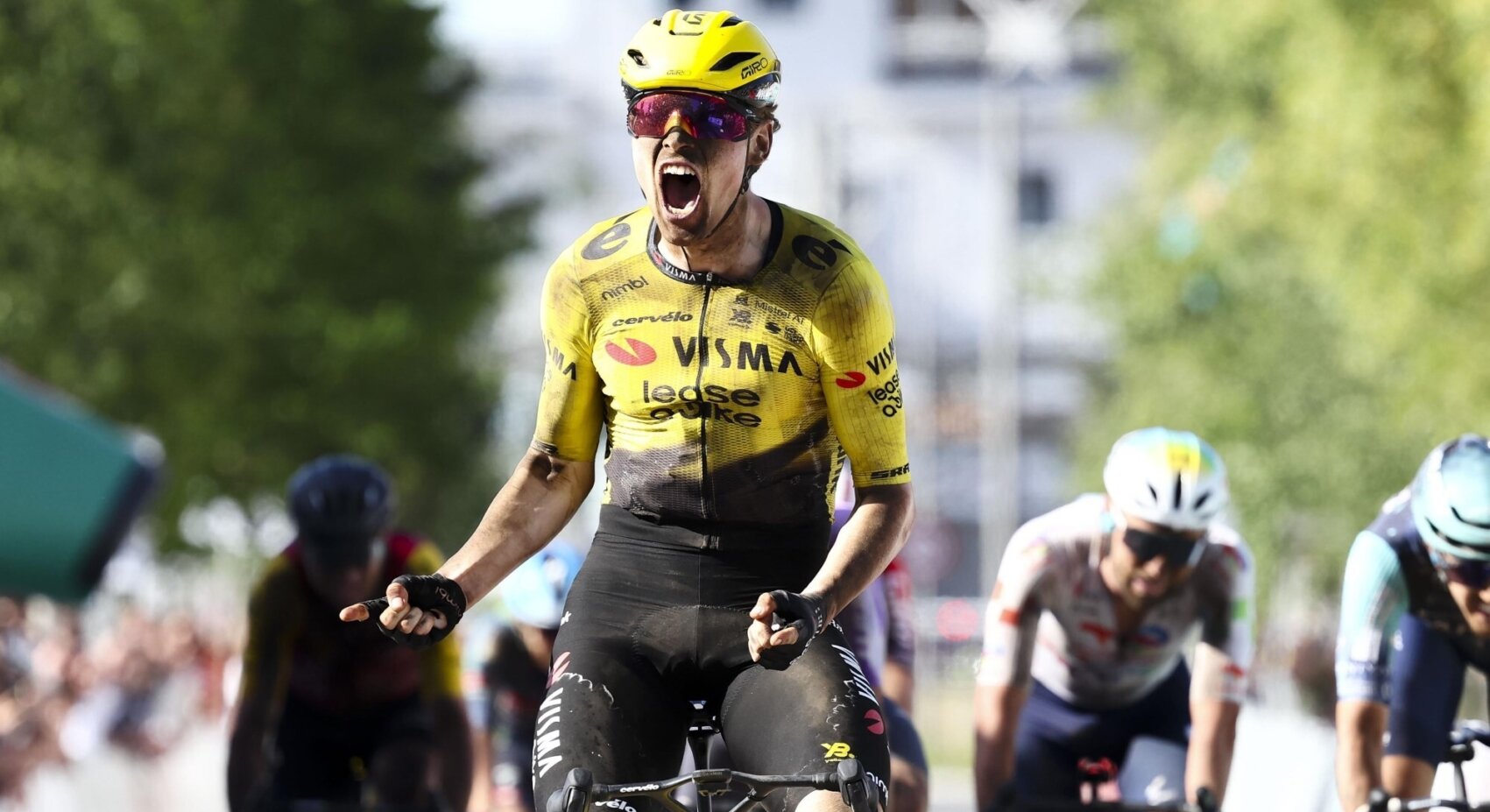 Hagenes secures heroic victory for Team Visma | Lease a Bike at the Antwerp Port Epic