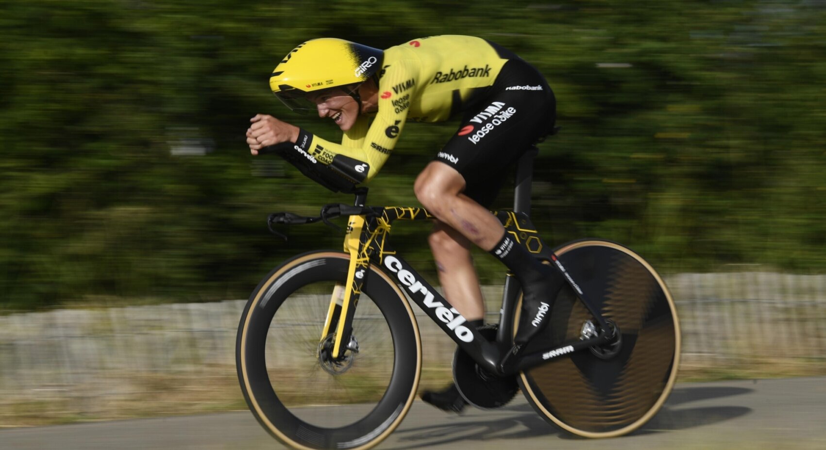 After the prologue in Laval, Team Visma | Lease a Bike turns focus to sprint stage	