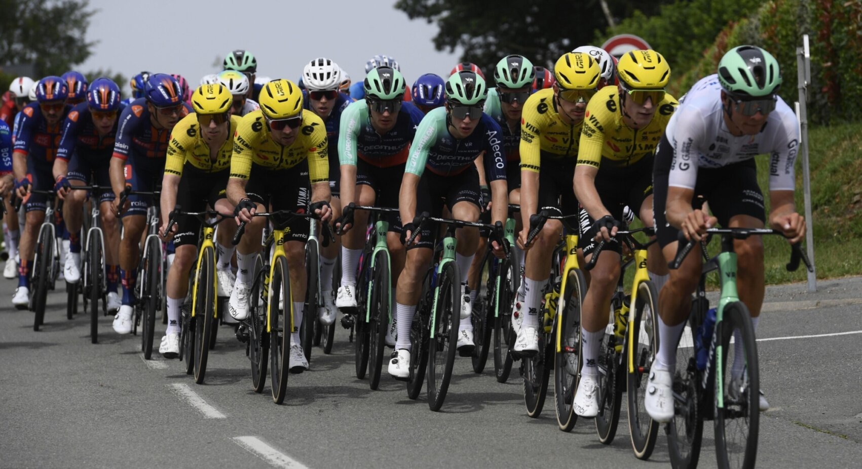 Brennan net buiten top tien in Boucles de la Mayenne