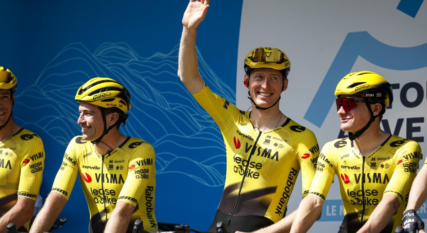 Liveblog Tour Auvergne - Rhône-Alpes: Geen problemen voor de ploeg in tweede etappe