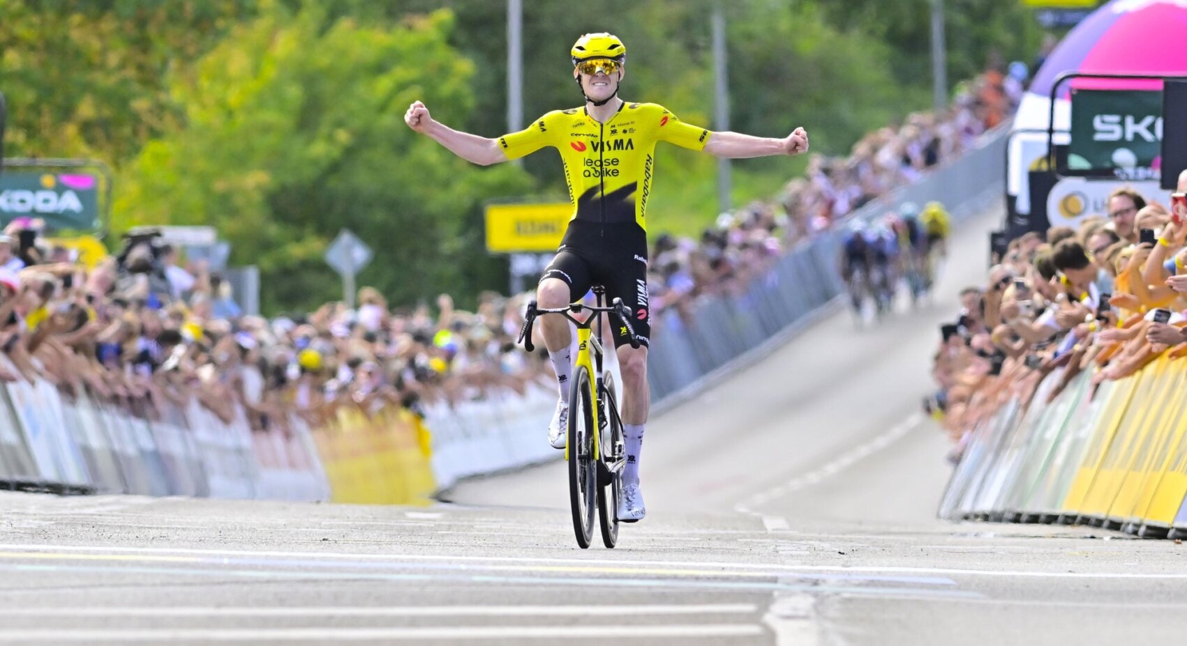 Barré slaat op indrukwekkende wijze dubbelslag in eerste etappe Deutschland Tour