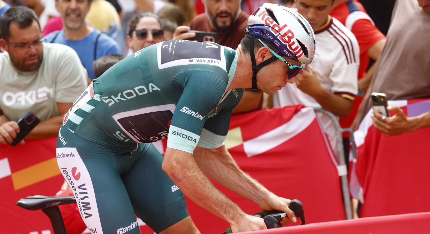 Van Aert spurt naar vierde plaats in tiende etappe Vuelta a España	