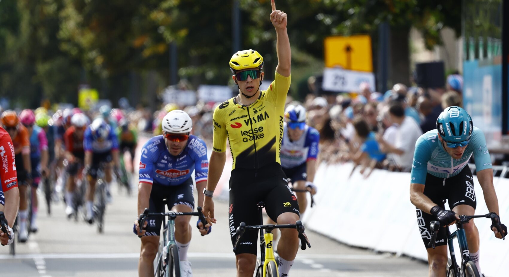 Hobbs pakt eerste profzege in slotetappe ZLM Tour	