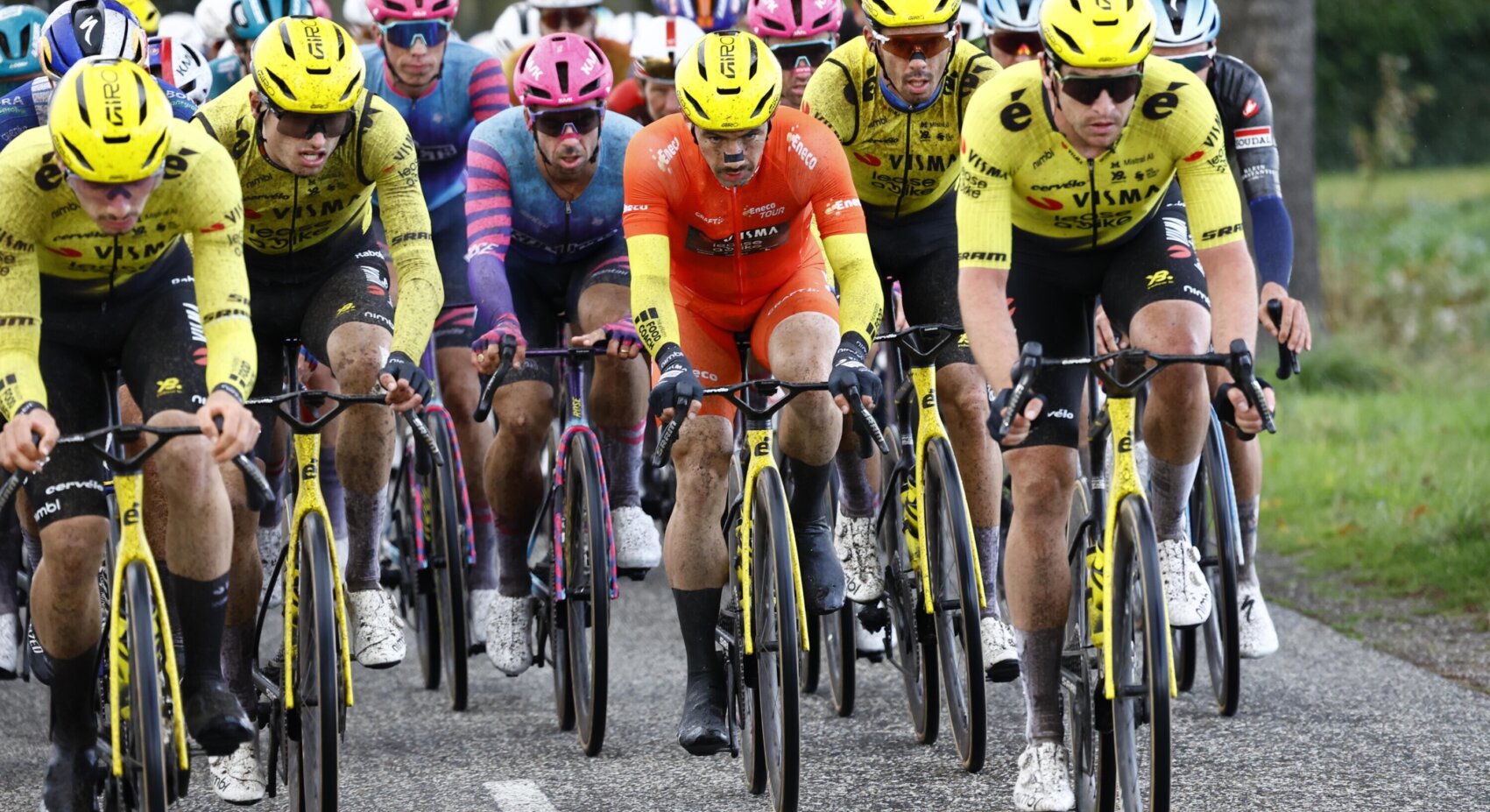 Campenaerts behoudt leiderstrui, Laporte wordt zesde in vierde etappe Eneco Tour