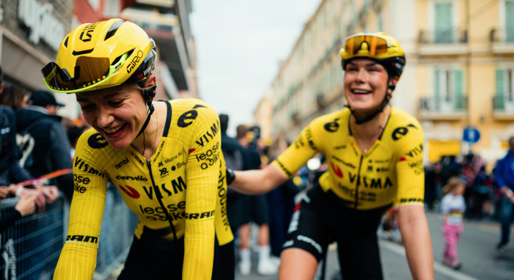 Femke de Vries extends contract with Team Visma | Lease a Bike by two years