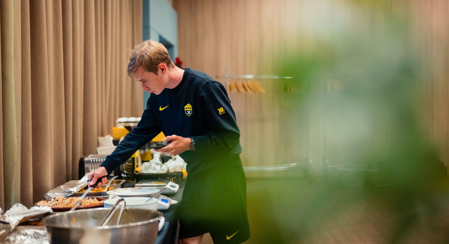 The Athlete’s FoodCoach fueled the team over the last finish line	