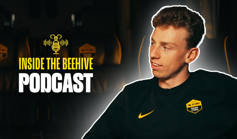PODCAST | Inside the Beehive, The Off-Season Tapes | Matthew Brennan: 14 zeges, een nieuw contract & aankloppen bij Wout op de ochtend van Parijs-Roubaix