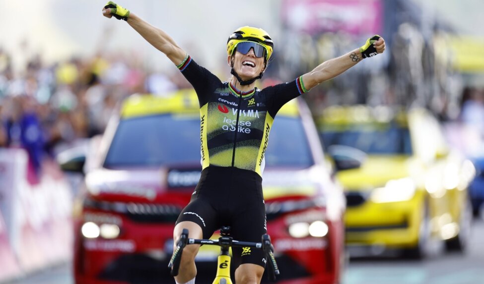 Ferrand-Prévot solos to victory in queen stage in Tour de France Femmes and takes yellow