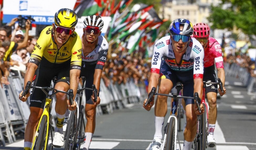 Benoot fourth at Clásica San Sebastián, Uijtdebroeks marks return with ninth place