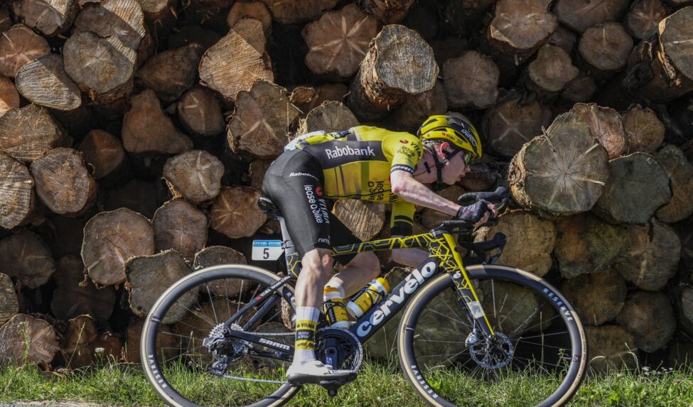 Team Visma | Lease a Bike talents prepare for the future in Tour de l’Avenir