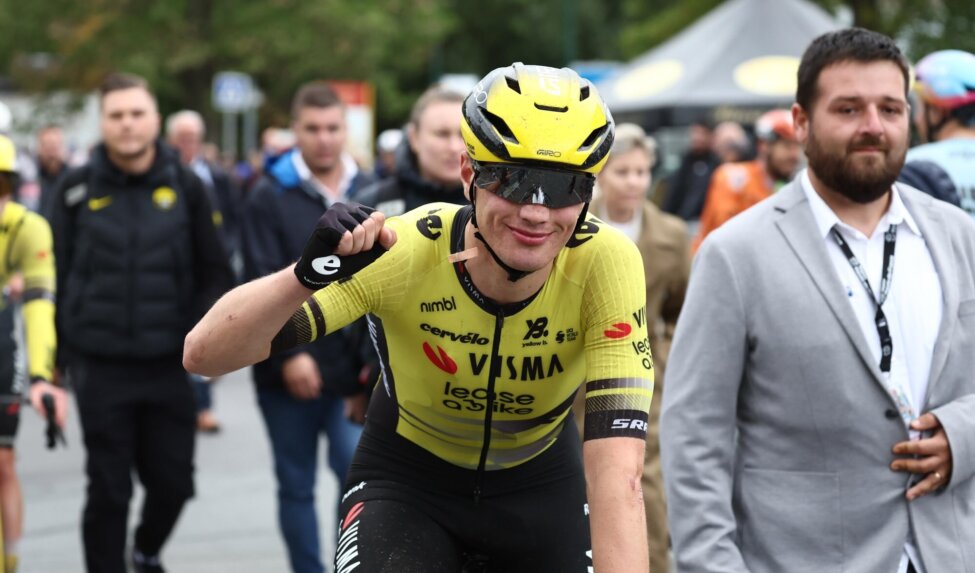 Liveblog: Kooij de snelste in Grand Prix d'Isbergues, Brennan finisht tweede