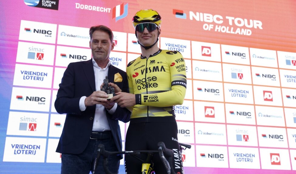 Kooij strandt op zucht van zege in eerste rit Tour of Holland