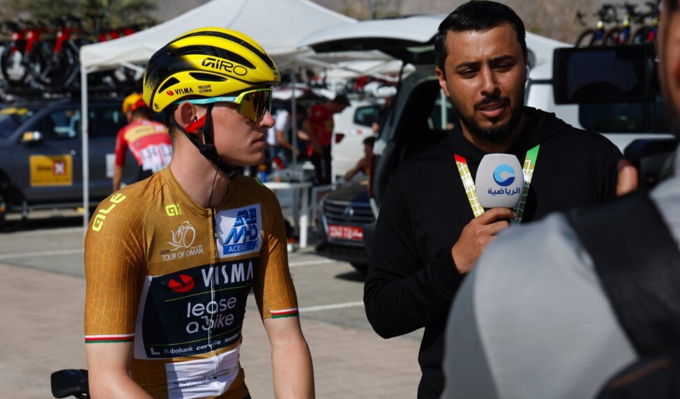 Crash limits Team Visma | Lease a Bike’s chances in third stage of the Tour of Oman