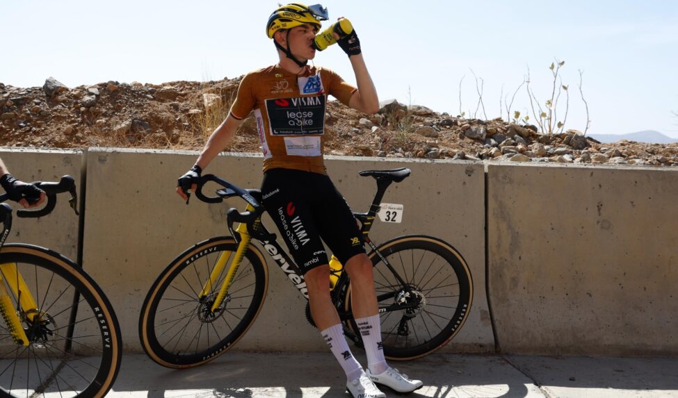 Team Visma | Lease a Bike besluit Tour of Oman met gouden trui voor Goszczurny