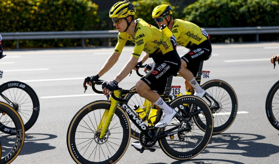 Team Visma | Lease a Bike richt vizier op slotrit na probleemloze vijfde etappe UAE Tour
