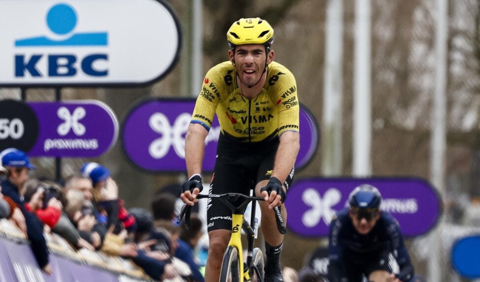 Laporte fourth in tough edition of Omloop Nieuwsblad, Brennan forced to abandon after crash