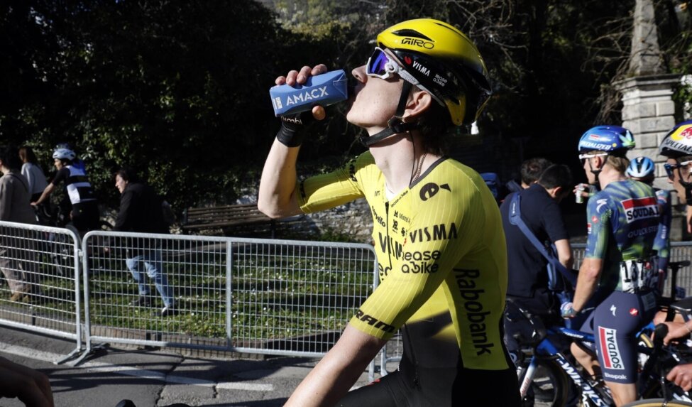Rowe crowns strong performance with British U23 road title