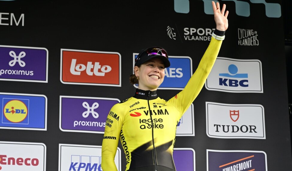 Late aanval resulteert in knappe derde plek voor Nooijen in Dwars door Vlaanderen